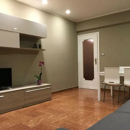 Apartment Magnifica House